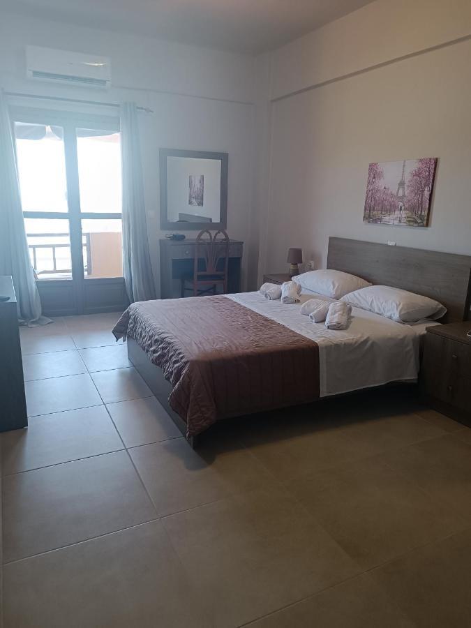 Buganvilla Sea View Apts アギア・ペラギア エクステリア 写真