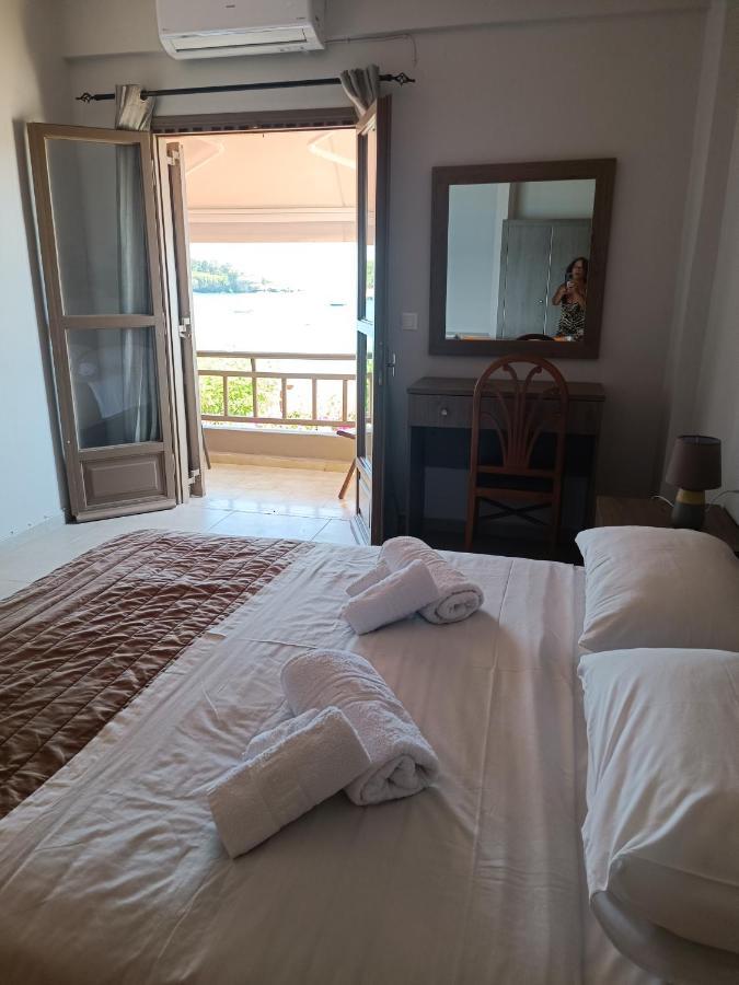 Buganvilla Sea View Apts アギア・ペラギア エクステリア 写真